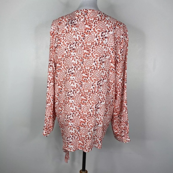 NWT Gap Maternity Wrap Top Linen Blend Paisley Floral XL - Picture 3 of 16